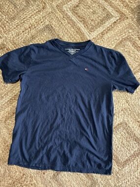Tommy Hilfiger Men's Navy V-Neck Short Sleeve Tee with Flag Logo